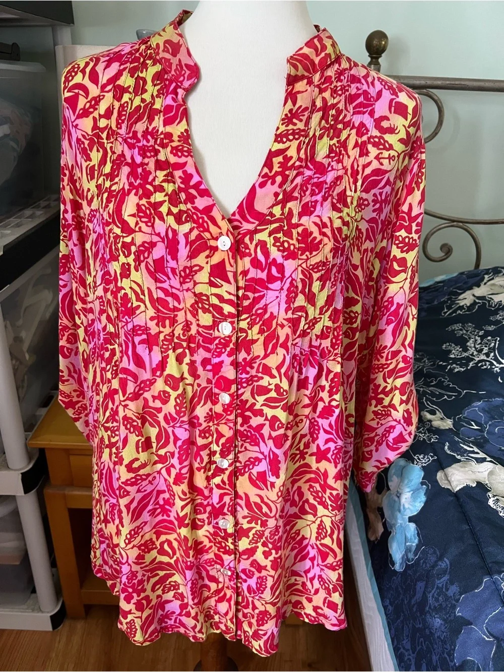 Blue Ginger Women’s Medium Vibrant Pink & Yellow Floral Button-Front Blouse